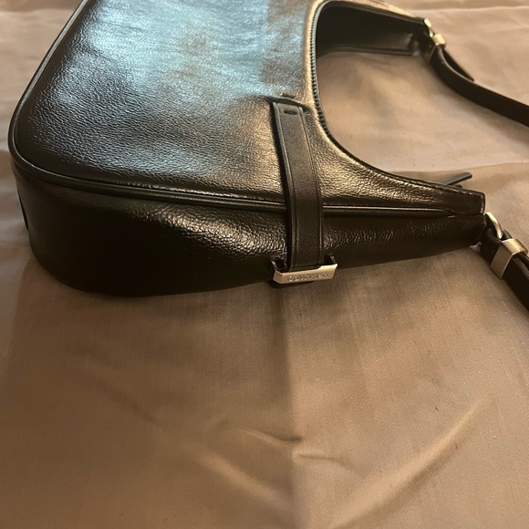 Calvin Klein Black Leather Women's Bag - Picture 7 of 11